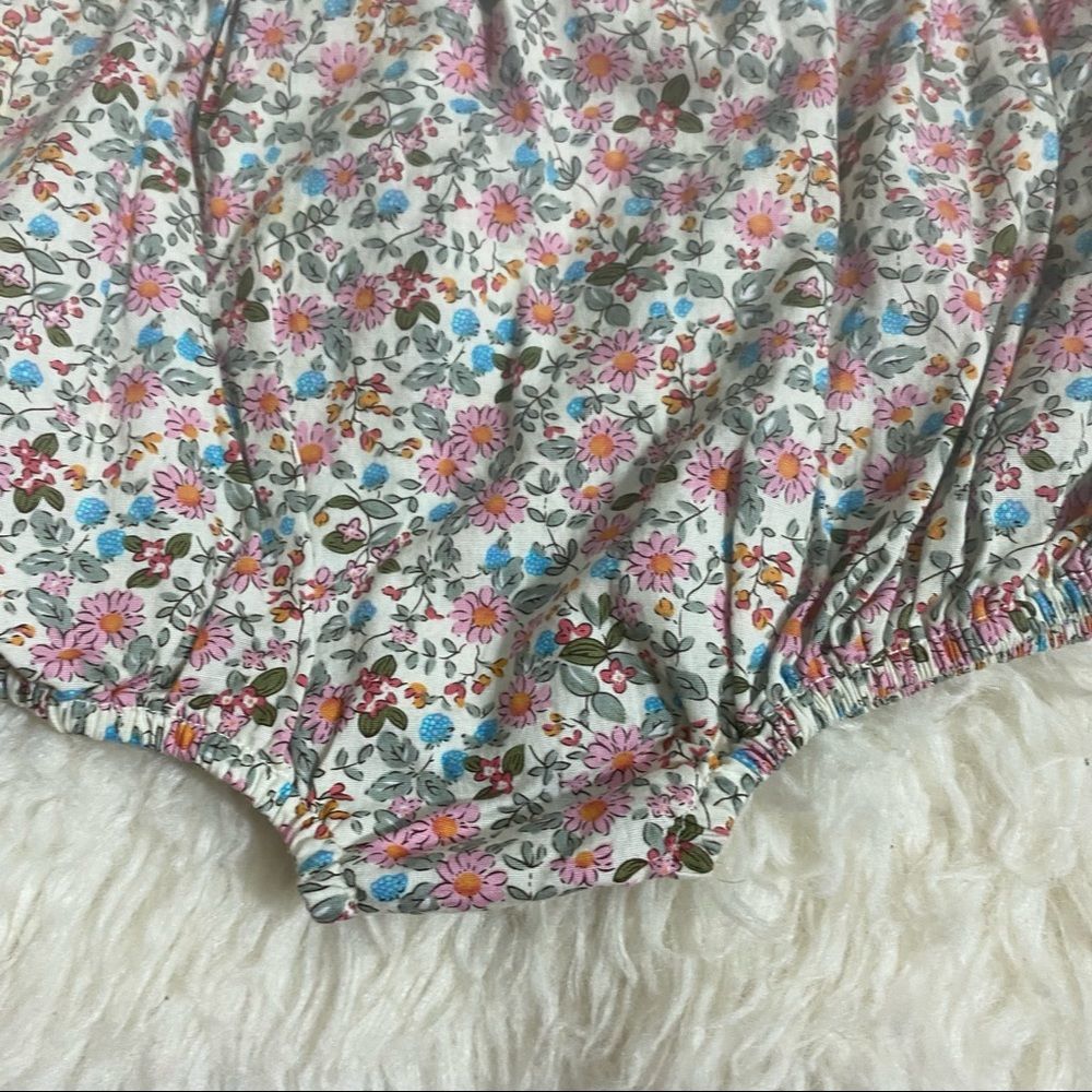 Babeeni floral bubble smocked romper - Picture 5 of 7
